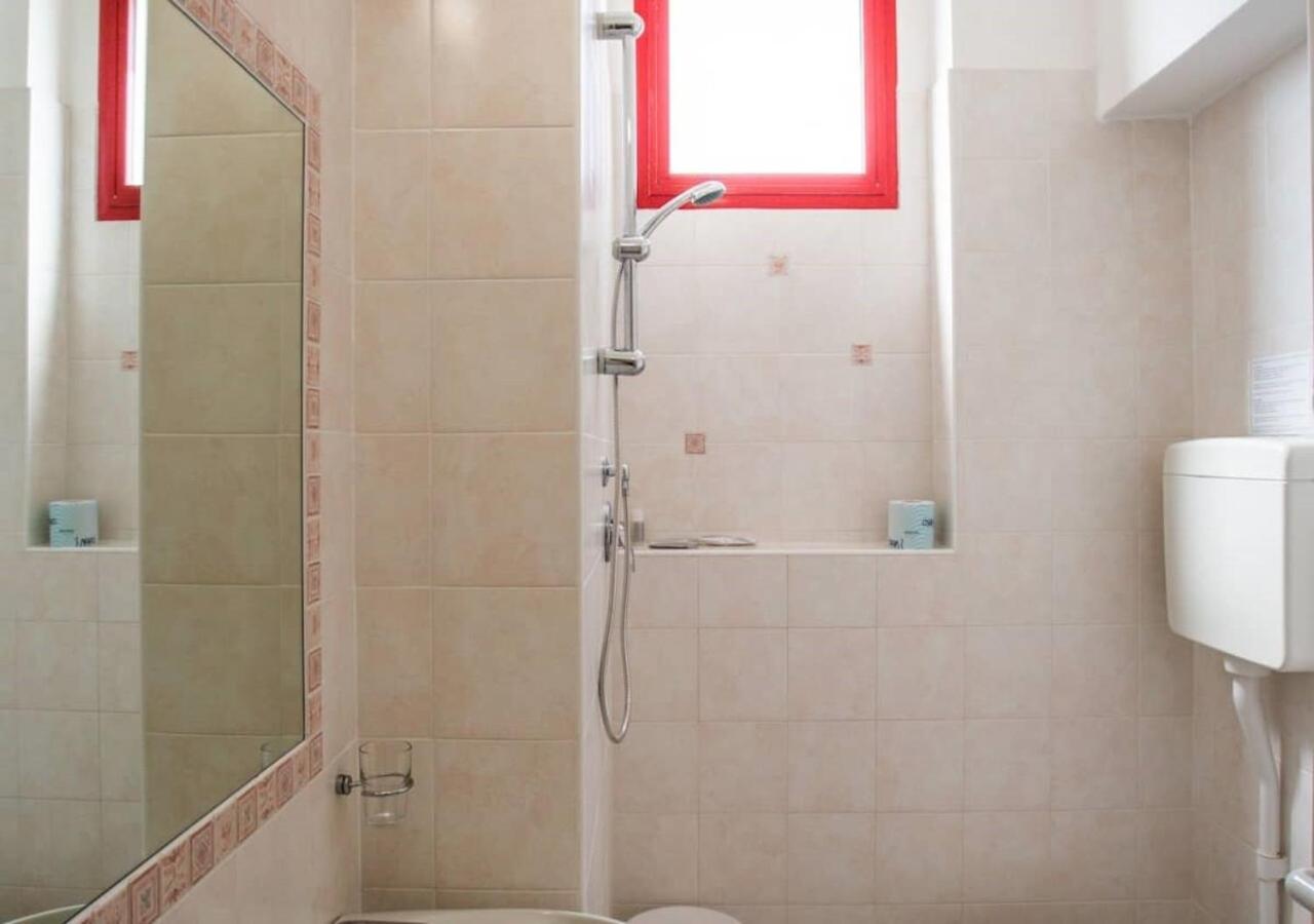 Hotel Nizza - NUOVA GESTIONE Riccione Esterno foto
