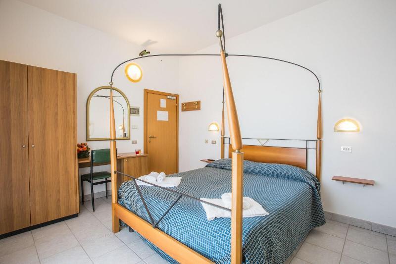 Hotel Nizza - NUOVA GESTIONE Riccione Esterno foto