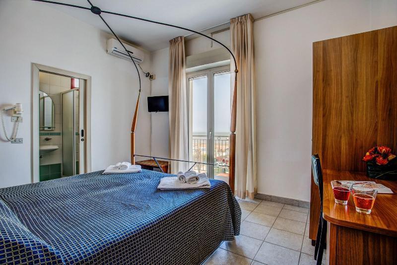 Hotel Nizza - NUOVA GESTIONE Riccione Esterno foto