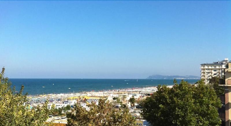 Hotel Nizza - NUOVA GESTIONE Riccione Esterno foto