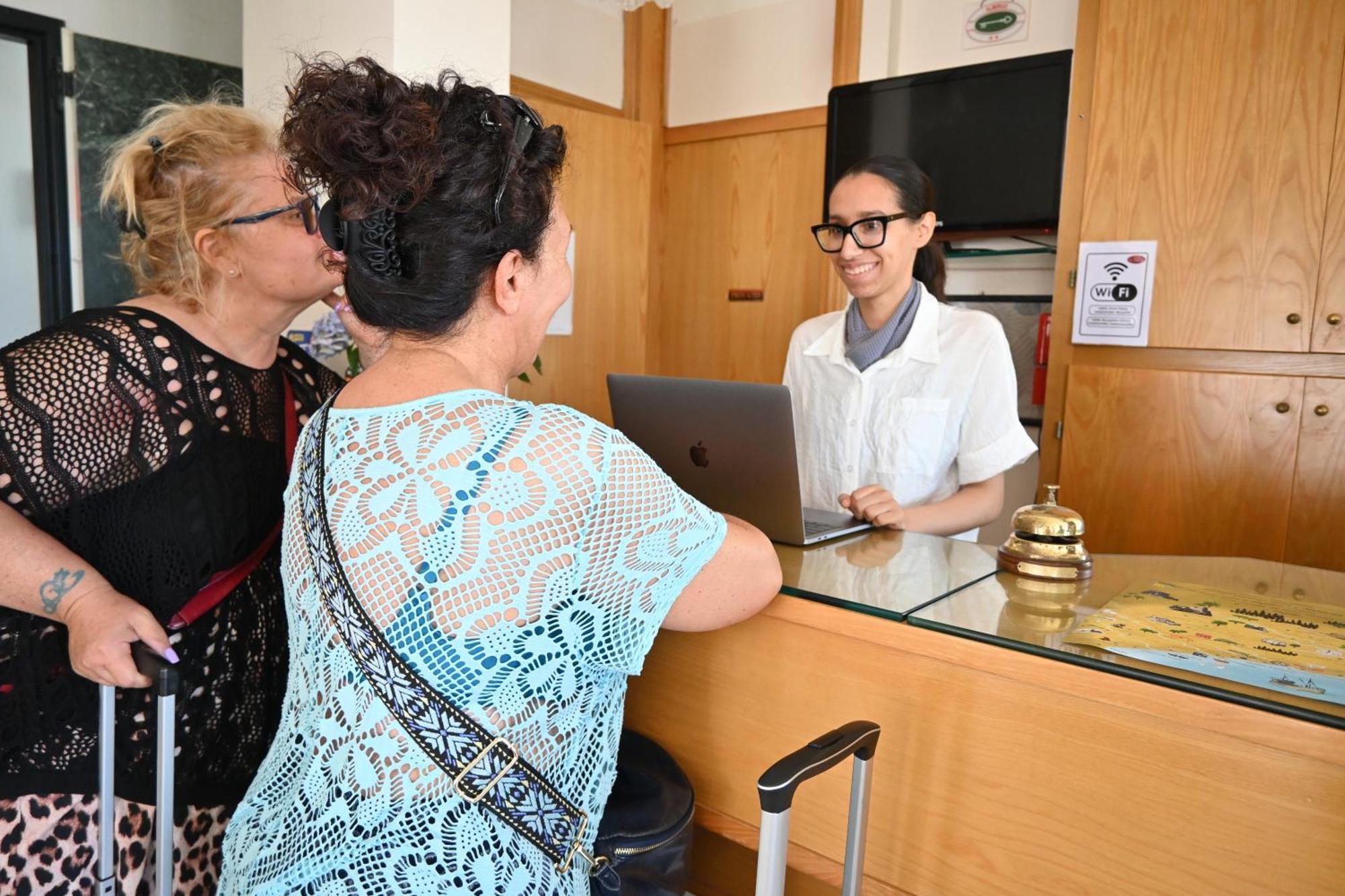 Hotel Nizza - NUOVA GESTIONE Riccione Esterno foto